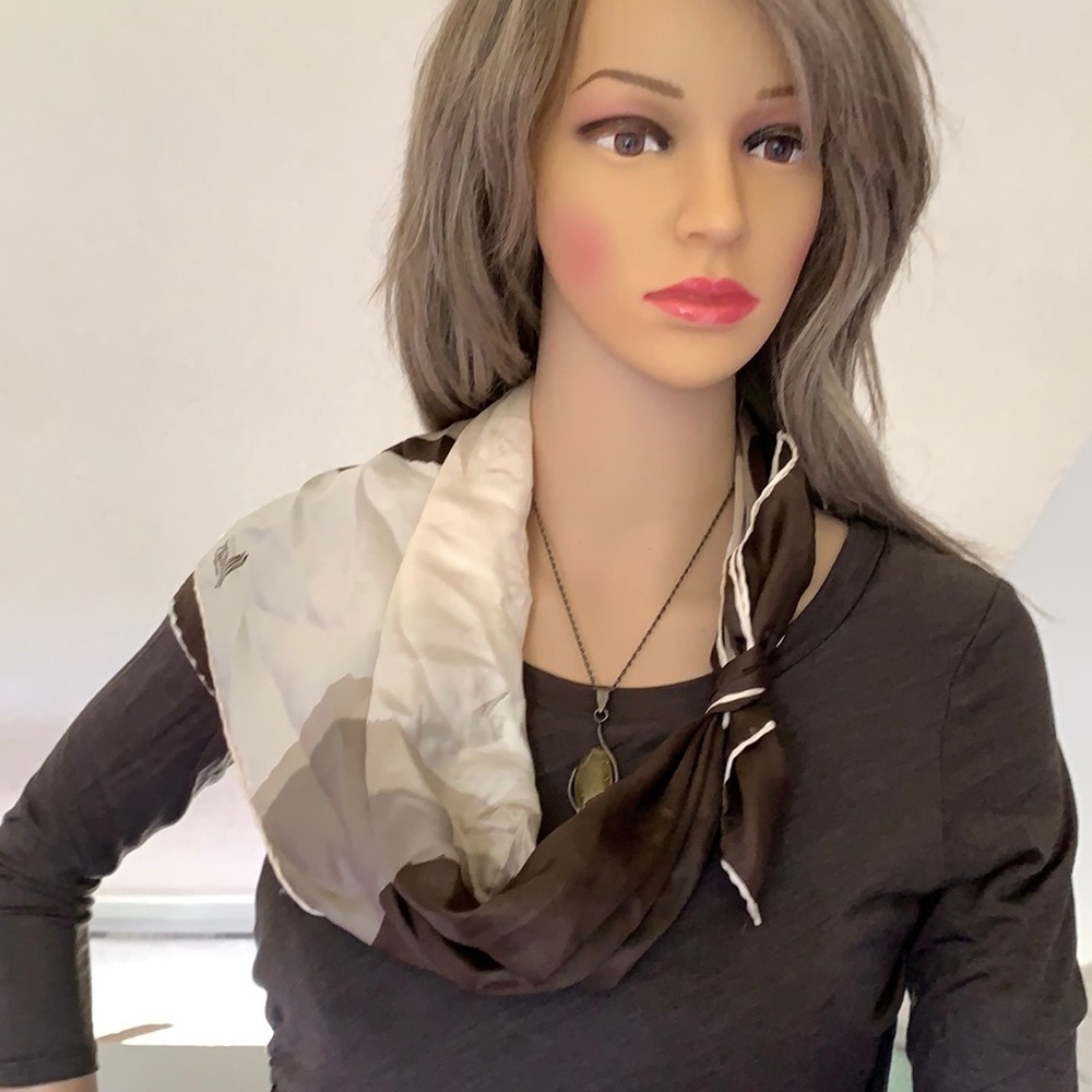 Vintage Marcus scarf brown tan silk made in‎ Japan